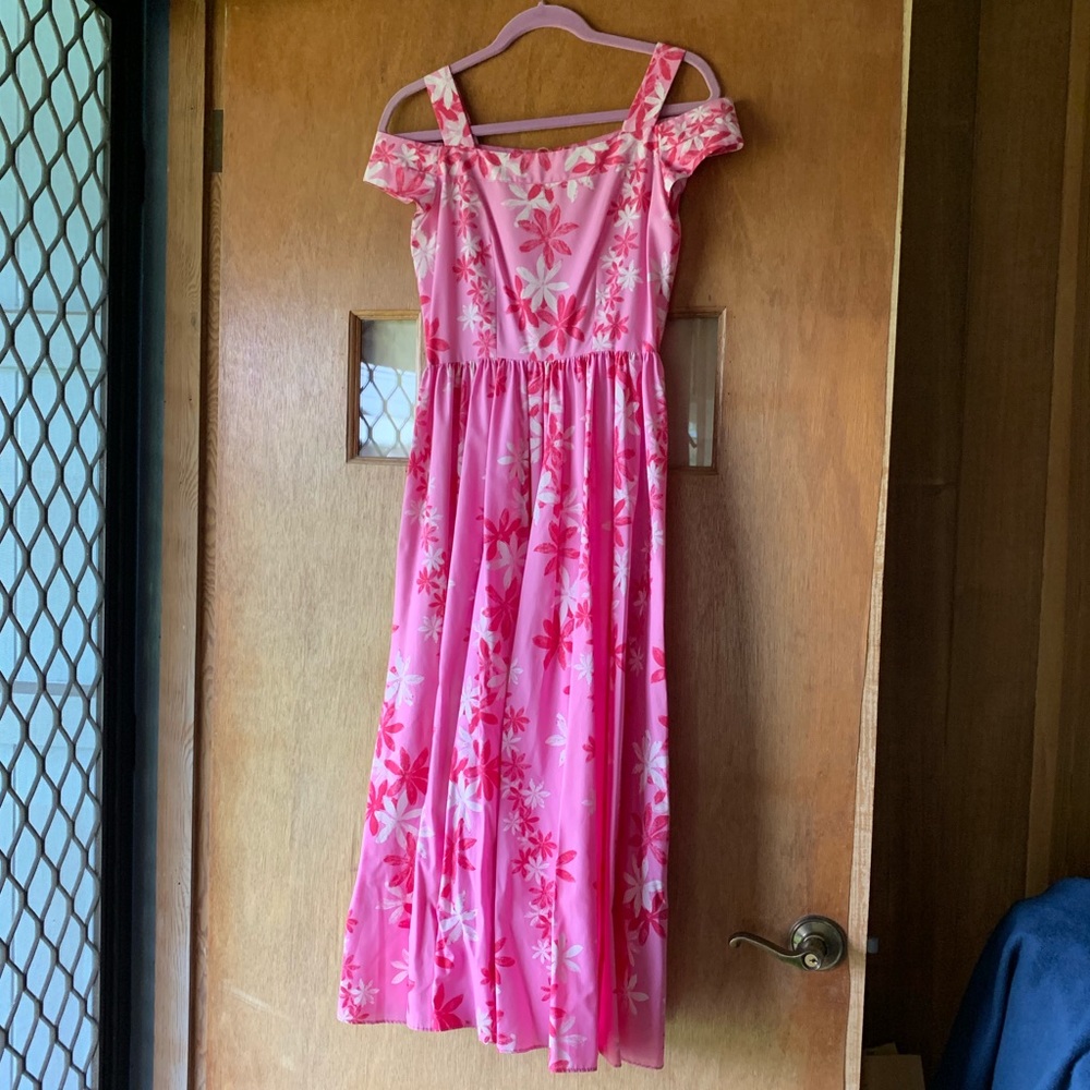 Pink Hawaiian print dress